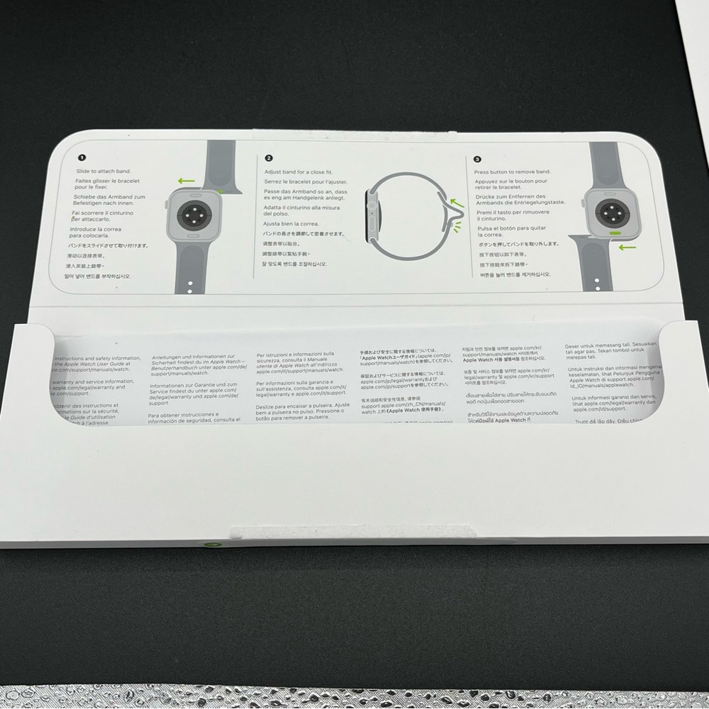 Apple Watch Sport Band for SE models - Picture 2 of 10